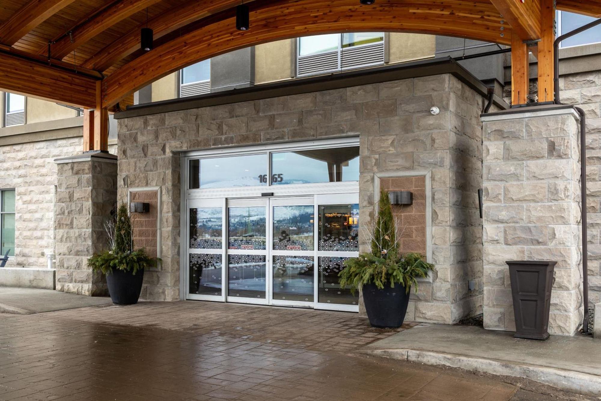 Four Points By Sheraton Kelowna Airport Kültér fotó