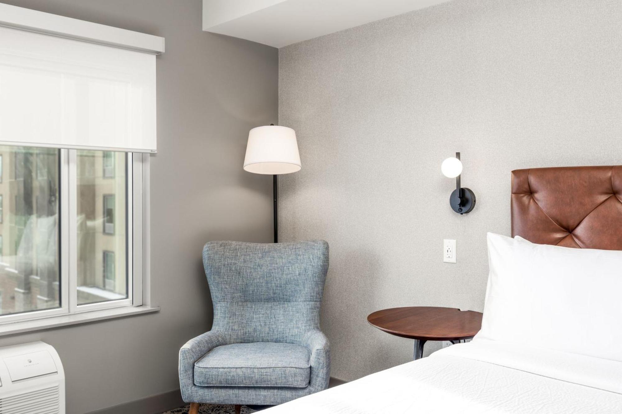 Four Points By Sheraton Kelowna Airport Kültér fotó